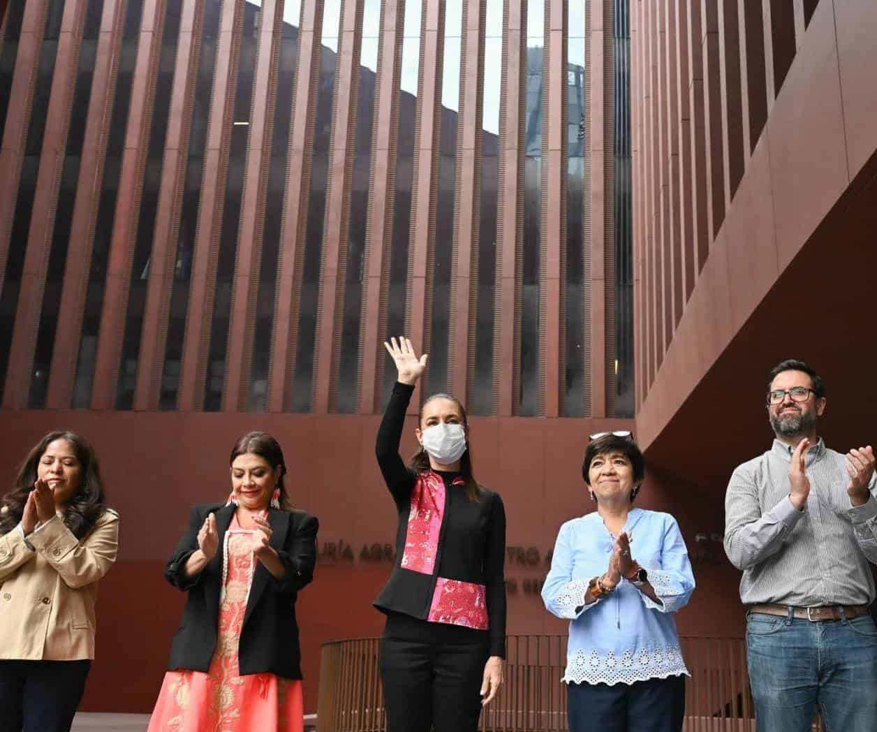 Inauguración del Archivo General Agrario en la Ciudad de México